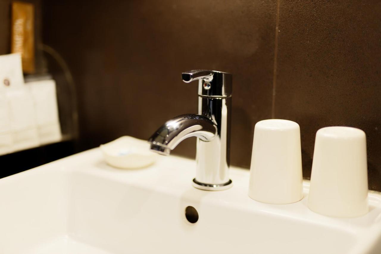 Myhotels 14 The Top One Taipei Bagian luar foto