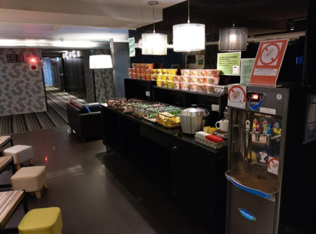 Myhotels 14 The Top One Taipei Bagian luar foto