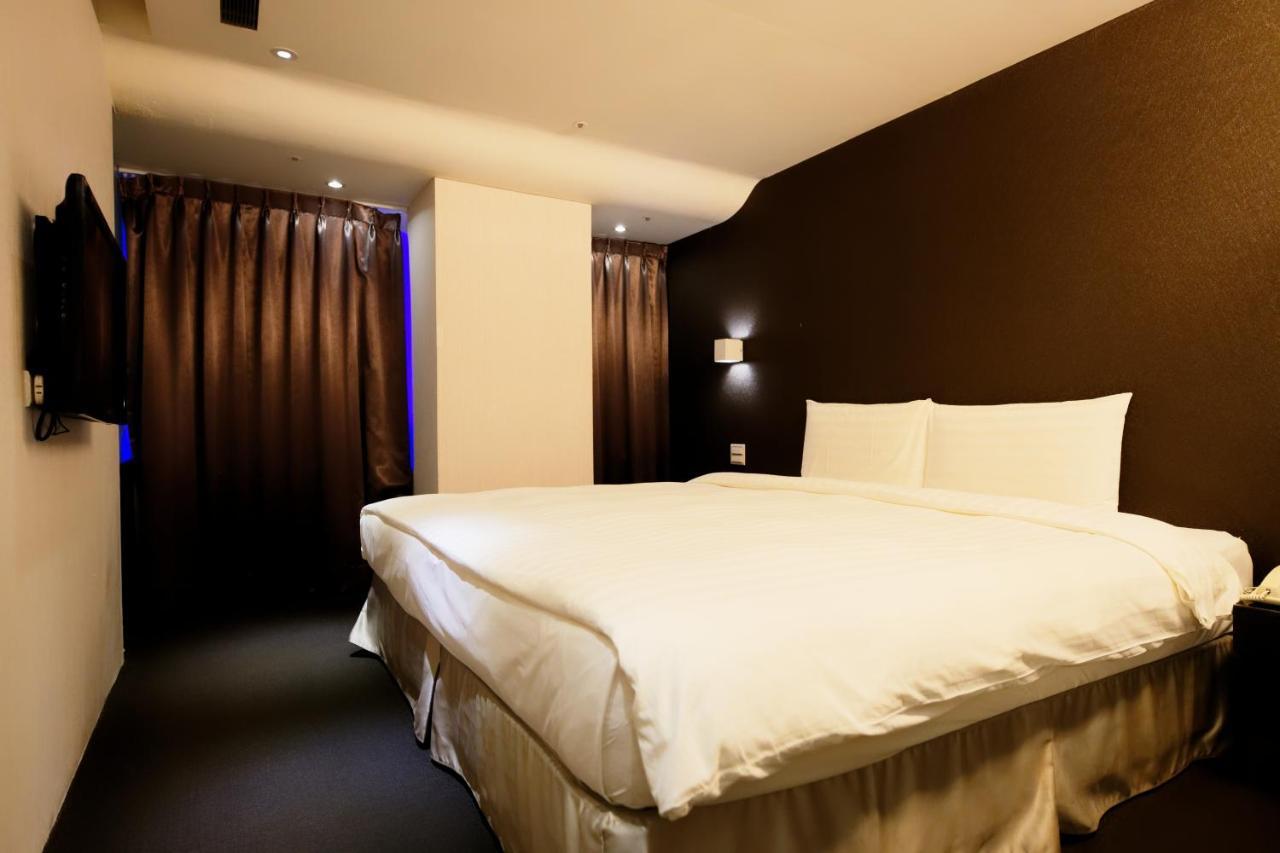 Myhotels 14 The Top One Taipei Bagian luar foto