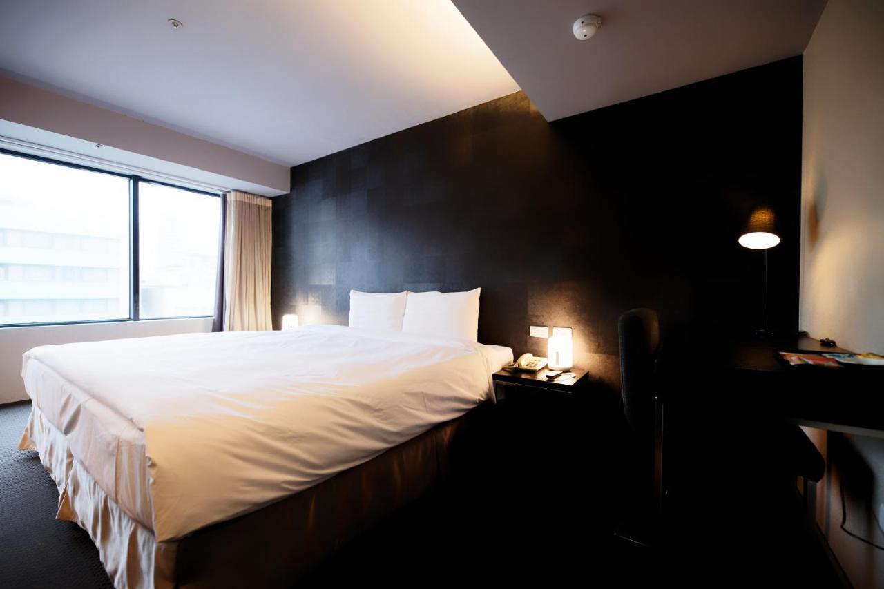 Myhotels 14 The Top One Taipei Bagian luar foto