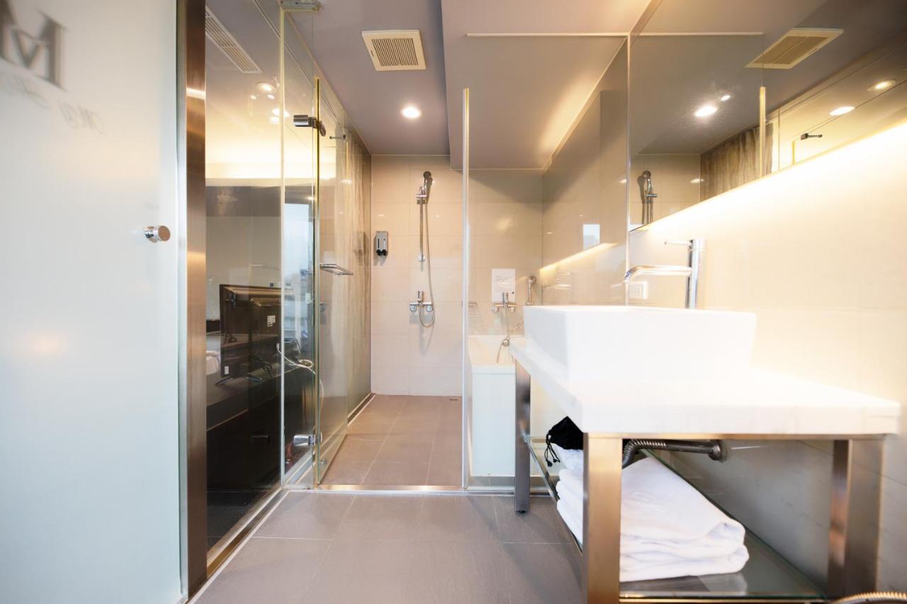 Myhotels 14 The Top One Taipei Bagian luar foto