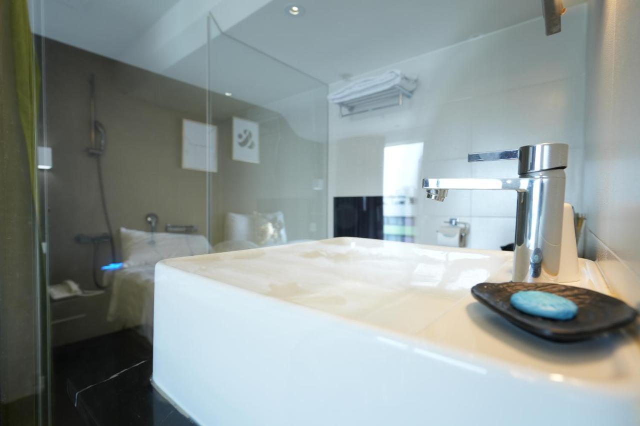Myhotels 14 The Top One Taipei Bagian luar foto