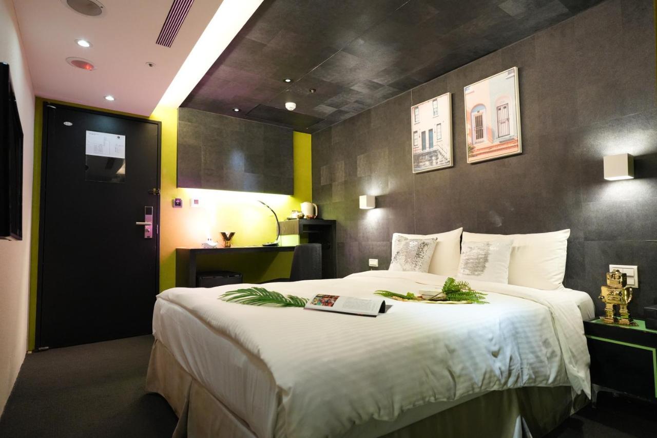 Myhotels 14 The Top One Taipei Bagian luar foto
